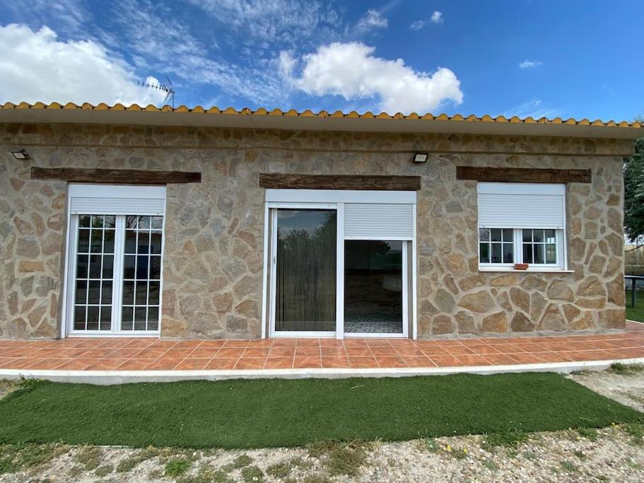 Finca Los Nardos De Miraltajo Colmenar de Oreja Extérieur photo