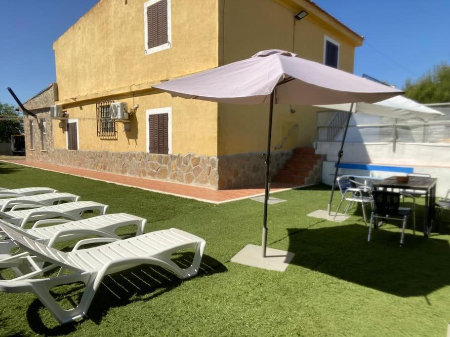 Finca Los Nardos De Miraltajo Colmenar de Oreja Extérieur photo